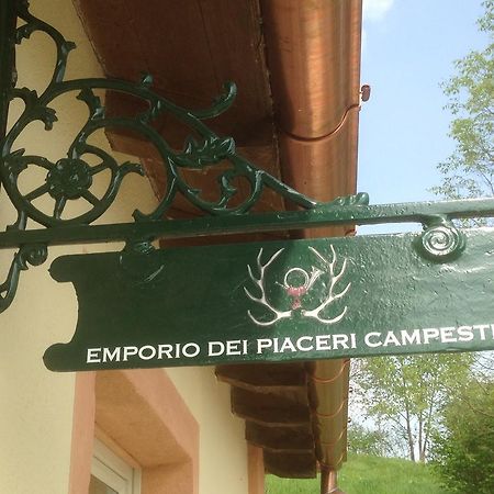 Foresteria Dei Piaceri Campestri Casciago Екстер'єр фото