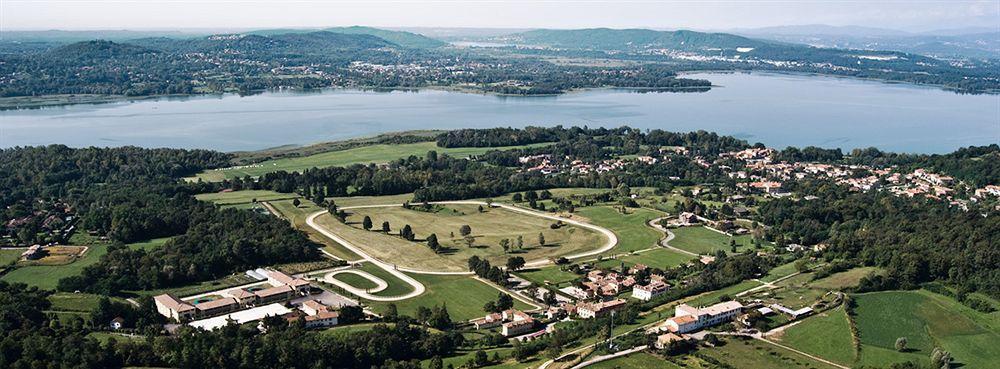 Foresteria Dei Piaceri Campestri Casciago Екстер'єр фото